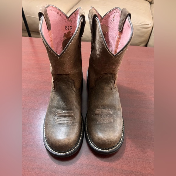 Ariat Other - Ariat Brown Boots with Pink Lining